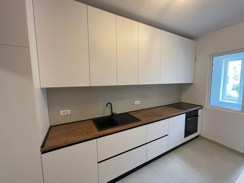 Drumul Dealul Babii, apartament 2 camere Cavar, parter inalt, parcare inclusa